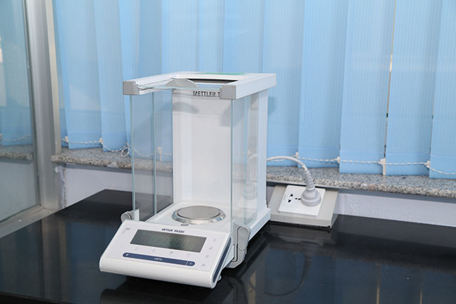 梅特勒多十萬(wàn)分之一天平